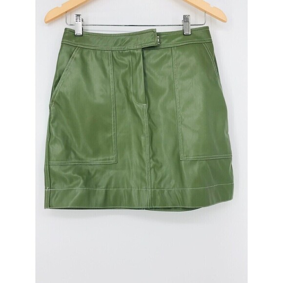 NWT Pretty Garbage Green Faux Leather Mini Skirt with pockets Size Medium - Picture 1 of 7